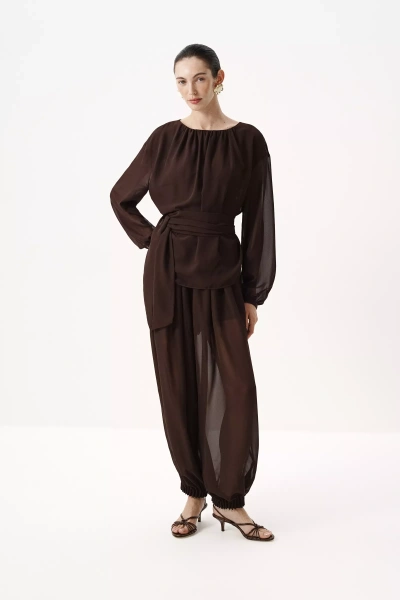 Блуза с поясом из шифона (шоколадный) (M/L) 