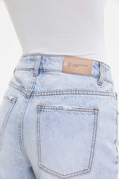 Шорты джинсовые с гранжевым эффектом/Denim shorts with grange effect (26/XS, светло-голубой/light blue) 2869