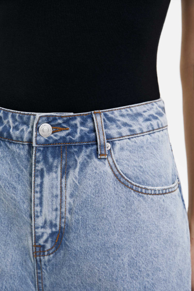 Шорты джинсовые удлиненные/Denim shorts (26/XS, светло-голубой/light blue)
